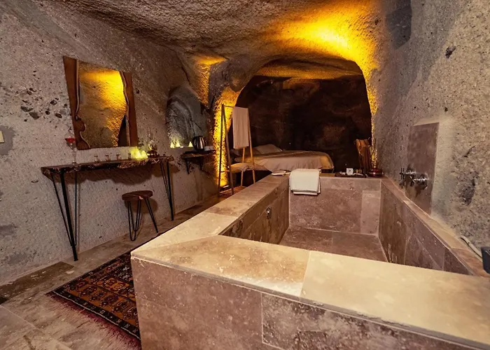 Crassula Cave Kapadokya